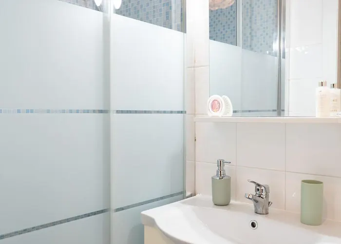Nova House 3 3 Bagni Perfetta Per Famiglie E Gruppi A Due Passi Da Termini Appartement Rome